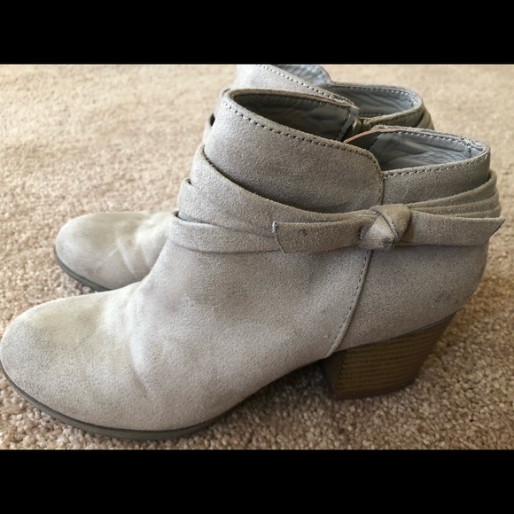 Tan booties - Picture 5 of 5